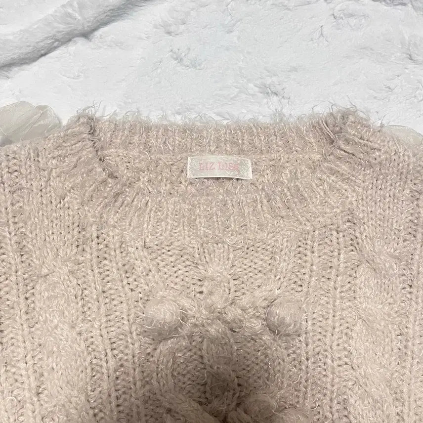 [BUNJANG] Liz Lisa Beige Pom-Pom Ribbon Knit Top / 리즈리사 연베이지 폼폼이 리본 니트