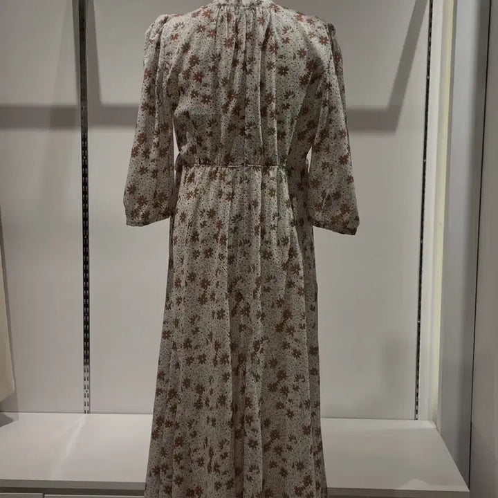 [BUNJANG] Vist in New York Flower Long Dress / Vist in newyork 플라워 롱 원피스 55