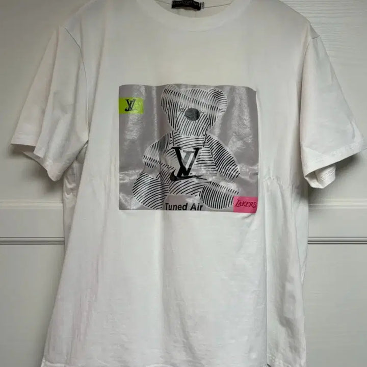 [BUNJANG] Louis Vuitton Teddy Bear X Nike Printed T-shirt / 루이비통 테디베어 X 나이키 프린팅 티셔츠