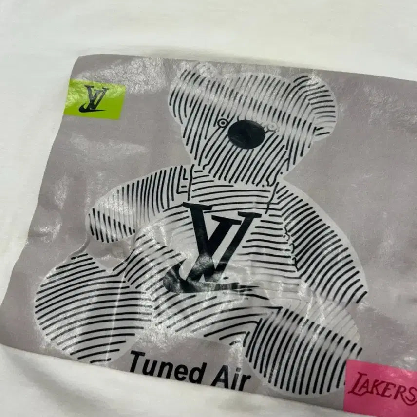 [BUNJANG] Louis Vuitton Teddy Bear X Nike Printed T-shirt / 루이비통 테디베어 X 나이키 프린팅 티셔츠