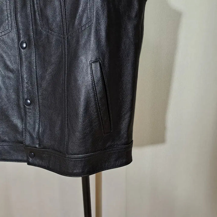 [SOLD OUT] (새상품급) 소가죽 바이커 베스트 L B559