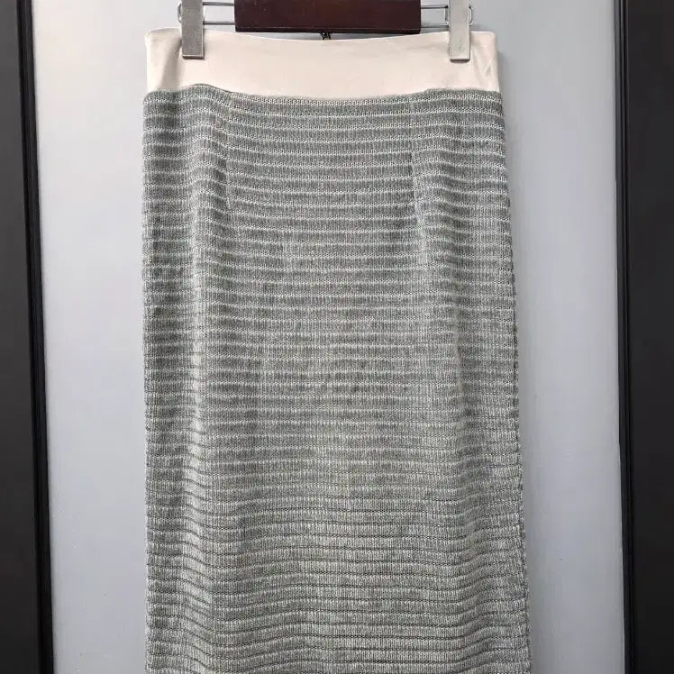 [BUNJANG] Ballon Knit Skirt / Ballon. 니트스커트m