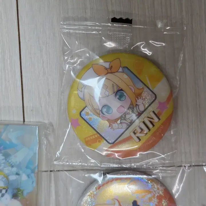 [BUNJANG] Vocaloid Kagamine Rin Noble Art Acrylic Badge Bundle Set / (3개 일괄) 보컬로이드 카가미네 린 프세카 노블아트 아크릴 뱃지