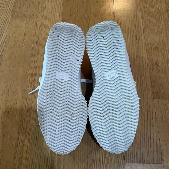 [BUNJANG] Nike x CLOT Cortez White and Game Royal Sneakers / 나이키x클랏 코르테즈 250