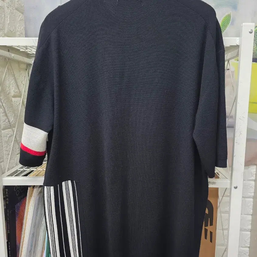 [SOLD OUT] 시스템옴므 남성 반팔니트 105 언발란스 스트라이프 니트반팔 MM52