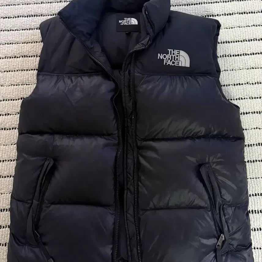 [BUNJANG] The North Face 700 Nuptse Padded Vest Black S / 노스페이스 700 눕시 패딩조끼 블랙 S