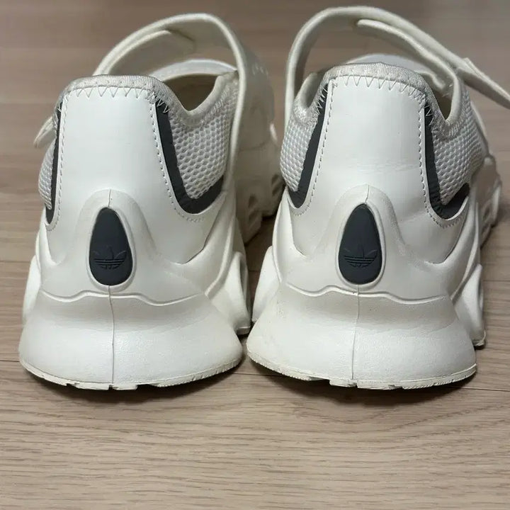 [BUNJANG] Adidas Adiform Mega Zaine 270 Sneakers / 아디다스 아디폼 메가제인 270