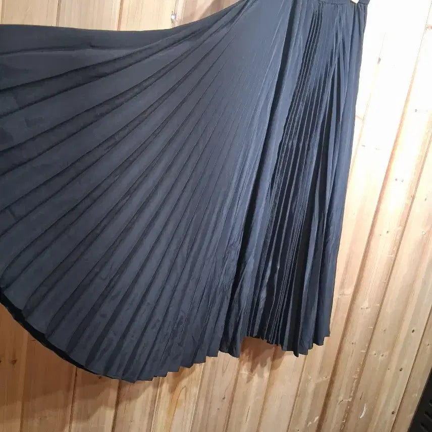 [BUNJANG] Afterglow Black Pleated Long Skirt / 블랙 플리츠 롱 스커트(에프터글로우)