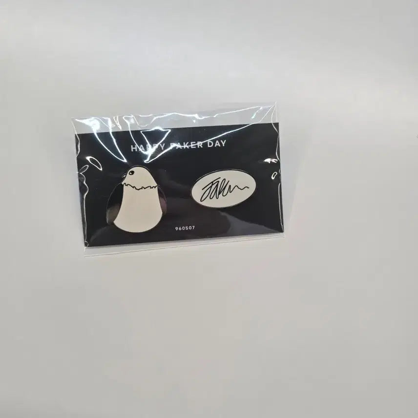 [BUNJANG] Faker Birthday Badge Sealed / 페이커 생일 뱃지 미개봉