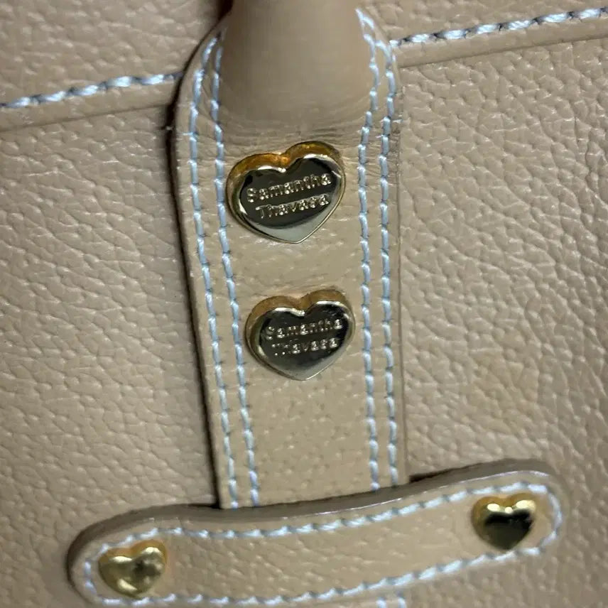 [BUNJANG] Samantha Thavasa Beige Heart Embellished Bag / 사만다타바사 y2k 오네갸루 히메카지 하트 장식 가방