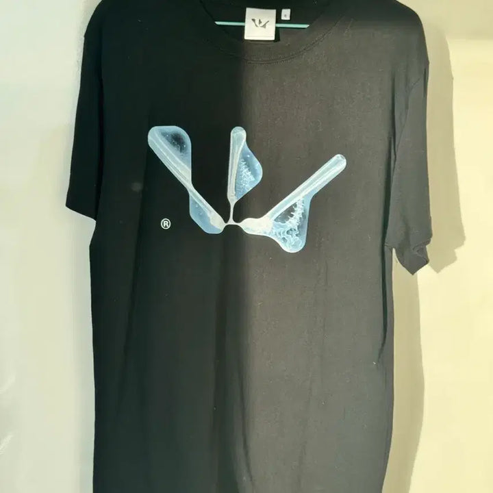 [BUNJANG] WOODZ ootart Short Sleeve T-shirt / 우즈 ootart 반팔 뼈티