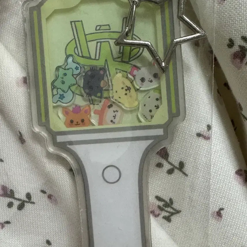 [BUNJANG] NCT WISH Acrylic Shaker Keyring / 엔시티위시 응원봉 아크릴 쉐이커 키링