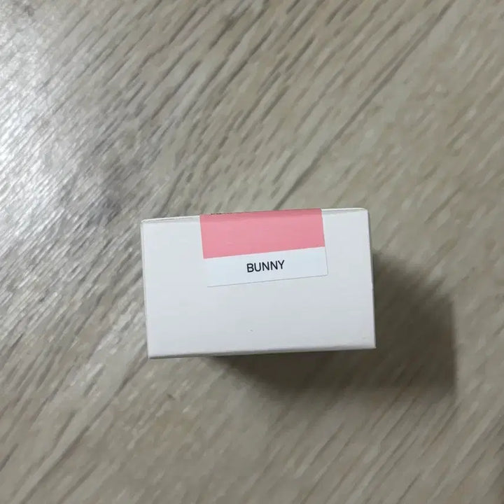 [BUNJANG] Naming Blurry Cheek Balm Bunny / 네이밍 블러리 치크밤 버니