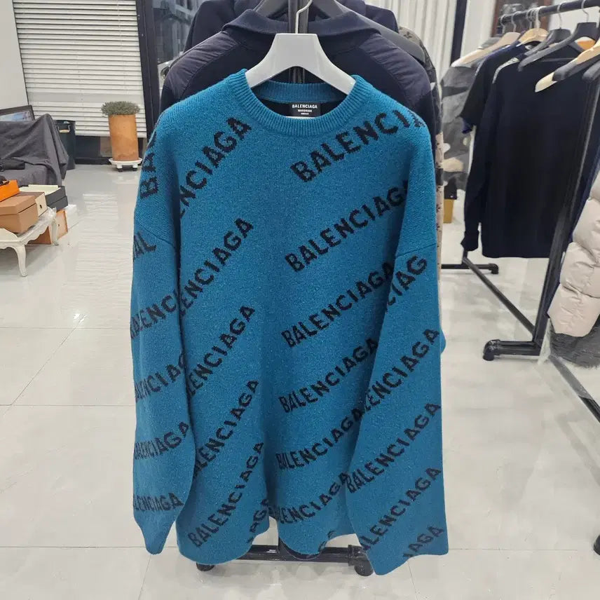 [BUNJANG] Balenciaga Full Logo Knit Sweater / 발렌시아가 니트