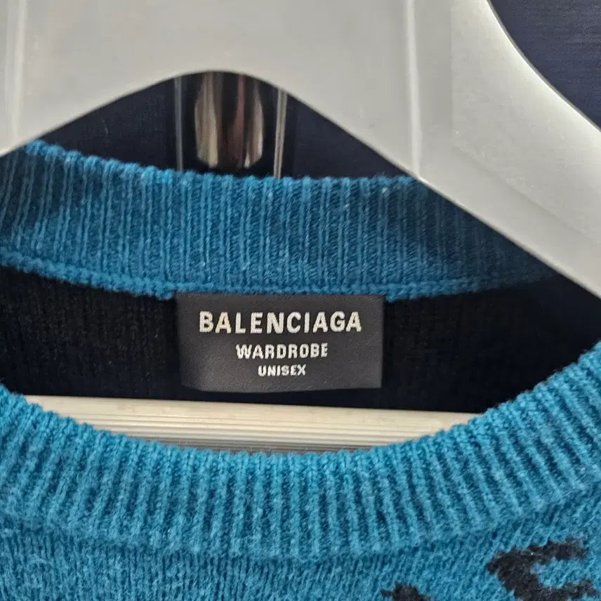 [BUNJANG] Balenciaga Full Logo Knit Sweater / 발렌시아가 니트
