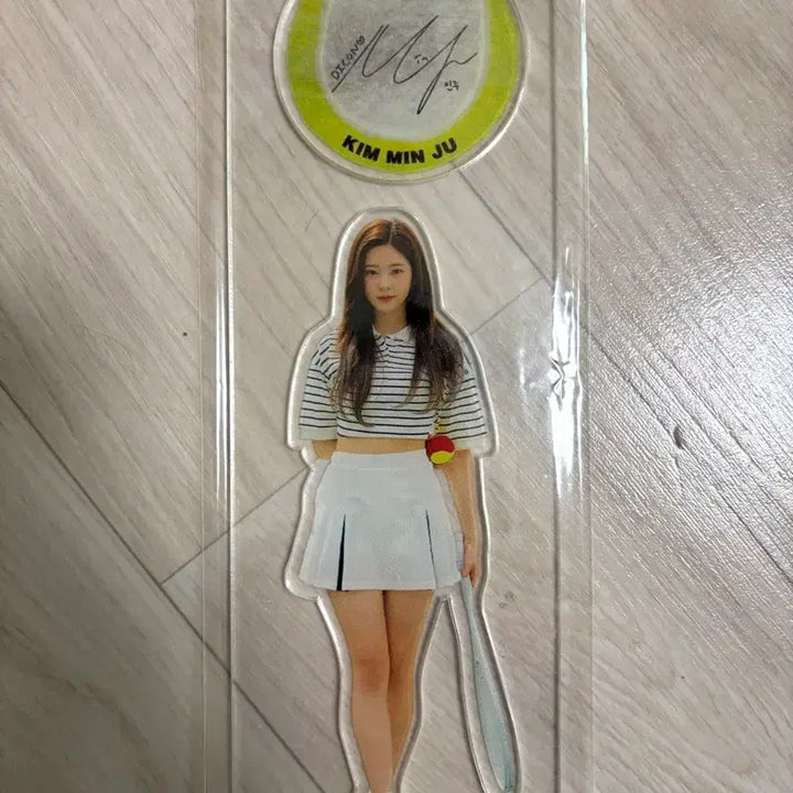 [BUNJANG] IZ*ONE Minju Dicon Vol.8 Photobook / 아이즈원 민주 IZ*ONE 디아이콘 8호
