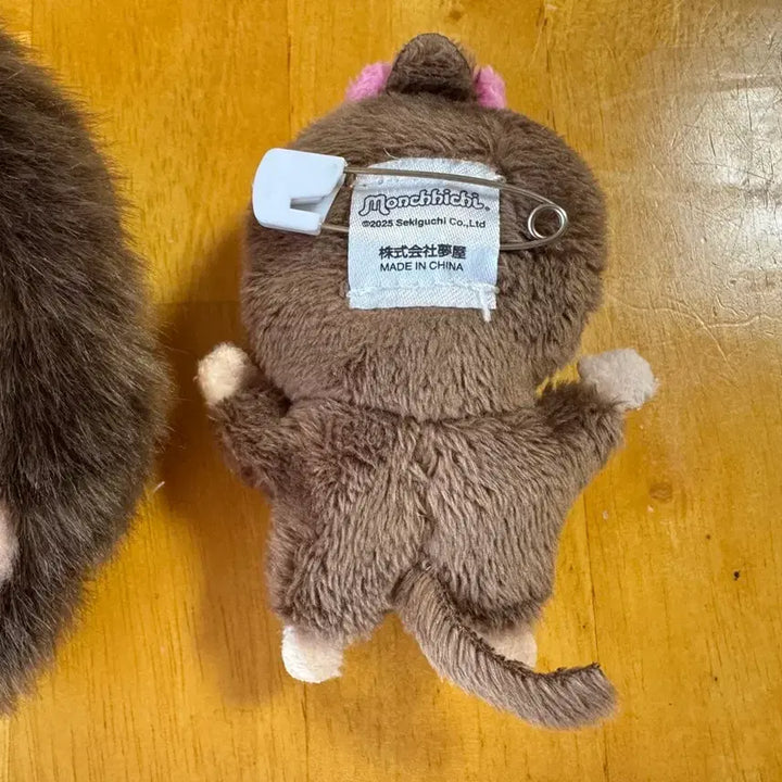 [BUNJANG] Monchhichi Face Wallet Keyring &amp; Gacha Pin / (새상품) 도쿄 구매 몬치치 얼굴 지갑 키링