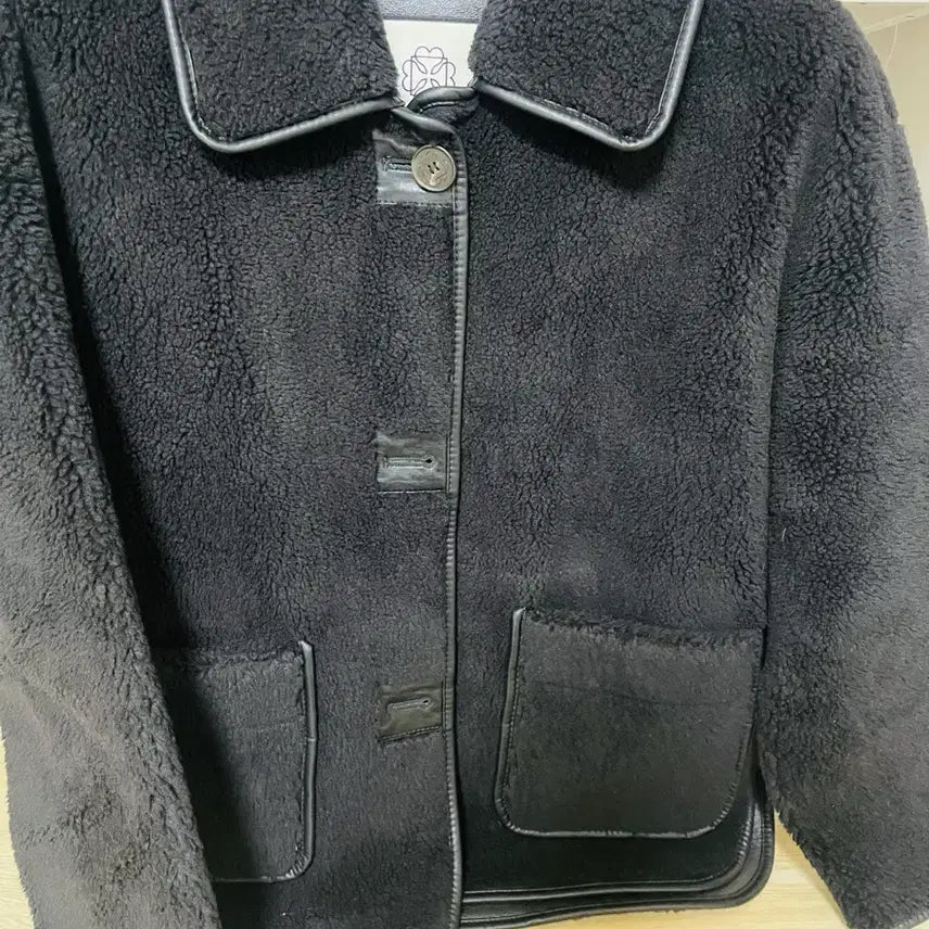 [BUNJANG] Atcorner Oversized Reversible Mouton (Black) / 앳코너 오버핏 리버시블 무스탕(블랙)