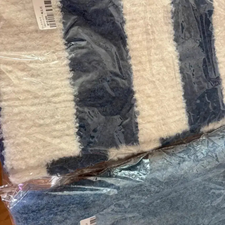 [BUNJANG] New New Winter Scarf / 뉴뉴 목도리 새상품 겨울 목도리 방한용품