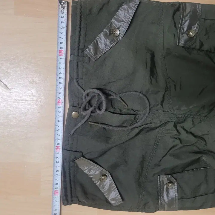 [BUNJANG] Matinkim Cargo Mini Skirt Khaki / 마뗑킴 카고 미니스커트 카키