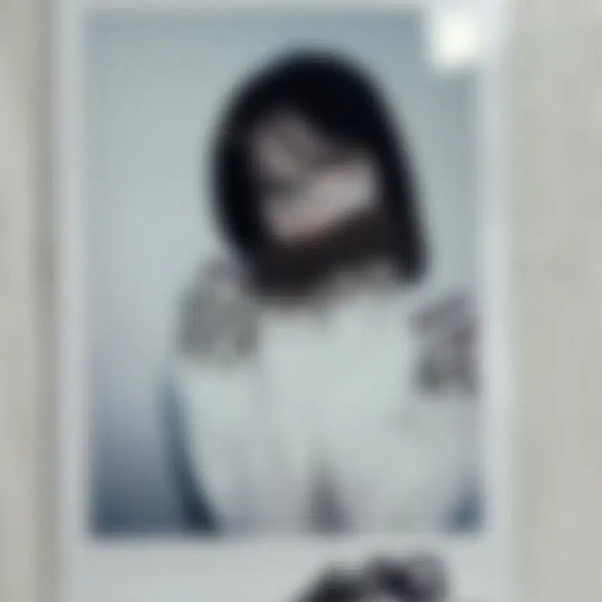tripleS Nakyoung ナギョン 나경 直筆サイン入りポラロイド BUNJANG] tripleS Nakyoung Signed Polaroid / 트리플에스 김나경 싸인