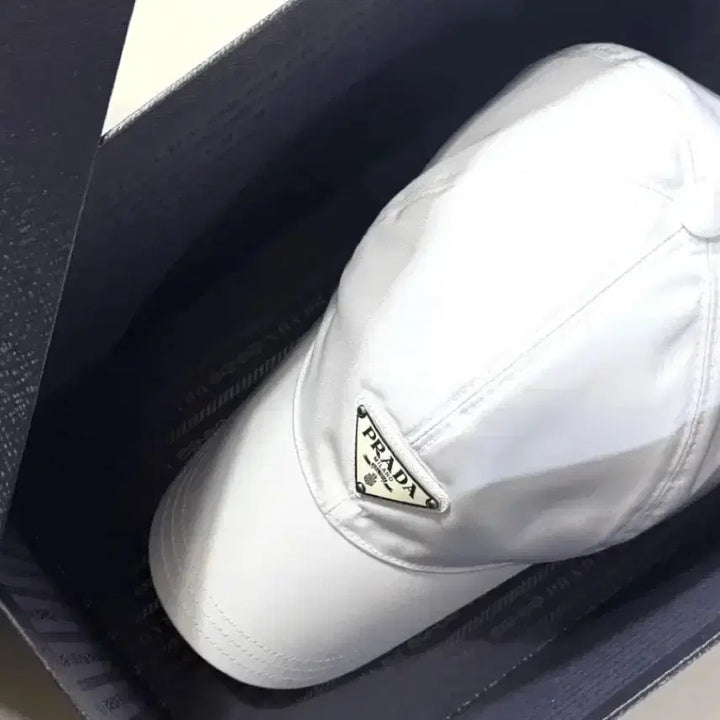 [BUNJANG] Prada Nylon Front Logo Ball Cap / [L] 프라다 나일론 앞로고 볼캡