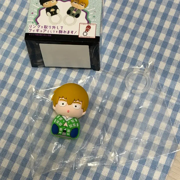[BUNJANG] Mob Psycho 100 Reigen Arataka Rubber Stand Figure / 모브사이코 싸이코 레이겐 러버 스탠드 링 피규어 굿즈 몹싸 몹사