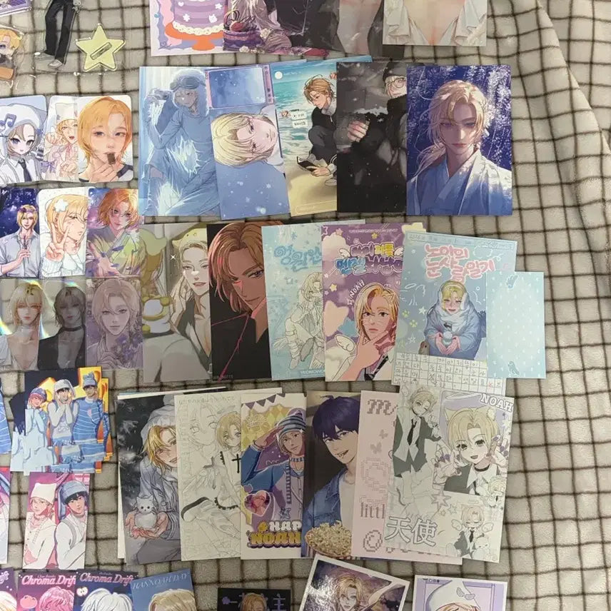 [SOLD OUT] 플레이브 노아 생일카페 생카 비공굿 엽서 포카 등 일괄