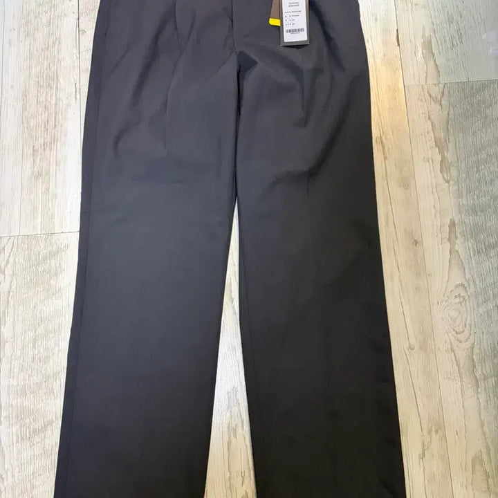[BUNJANG] Musinsa Standard Pintuck Slacks - Gray - Size 31 / [31] 무신사 스탠다드 핀턱 슬랙스 31 새상품