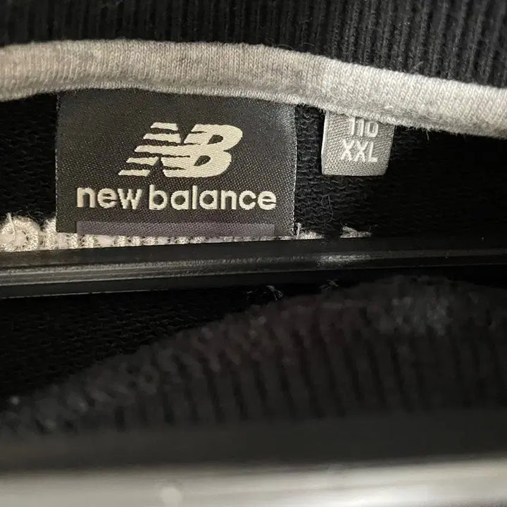 [BUNJANG] New Balance Round Neck Sweatshirt / 2XL 뉴발란스 라운드 맨투맨 B.6785