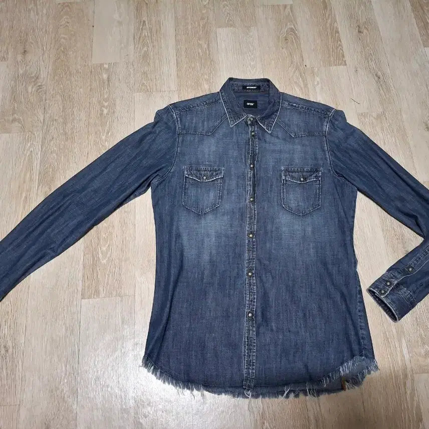 [BUNJANG] Officina36 Denim Shirt / officina36 이태리 브랜드 데님셔츠 사이즈s(국내 슬림95)