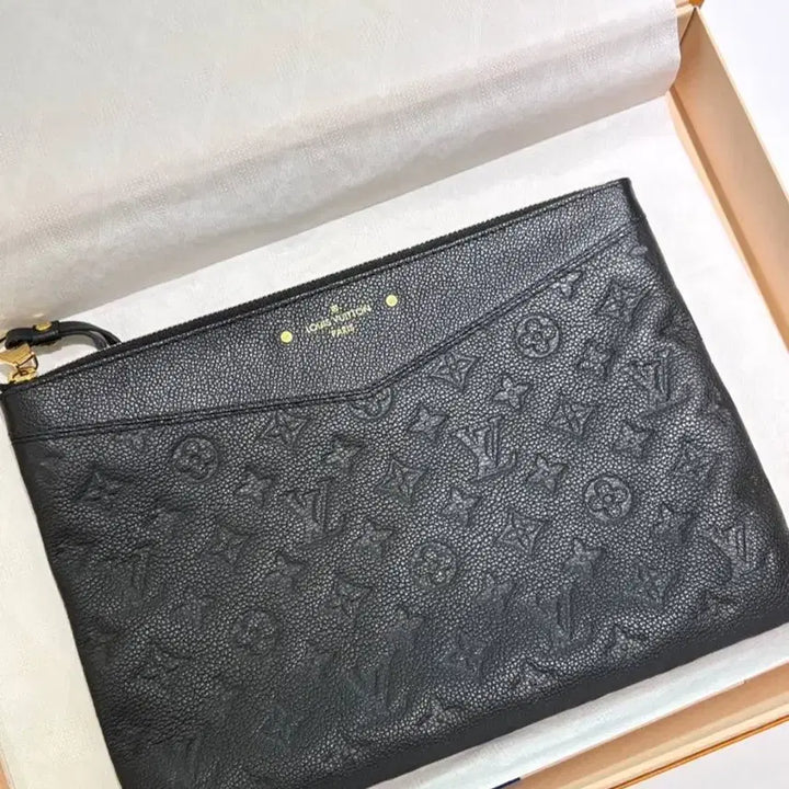[BUNJANG] Louis Vuitton Monogram Empreinte Clutch / 루이비통 모노그램 앙프레드 클러치
