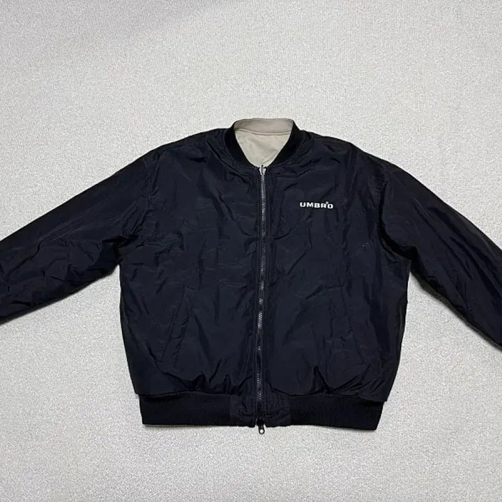 [SOLD OUT] 엄브로 블루종 리버서블 봄버 패딩 남성용 110사이즈