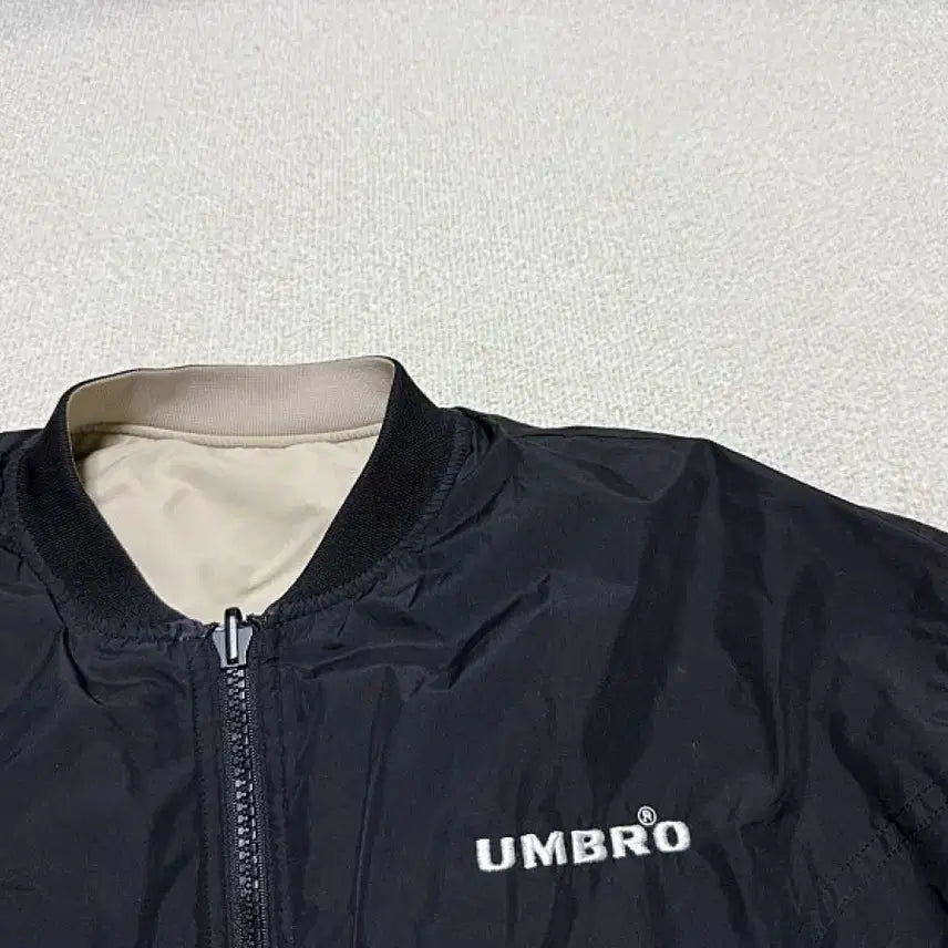 [SOLD OUT] 엄브로 블루종 리버서블 봄버 패딩 남성용 110사이즈