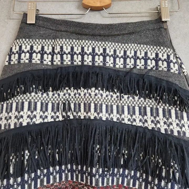 [BUNJANG] Fringe Knit Skirt / 프린지 니트 스커트 S(27인치까지 가능)