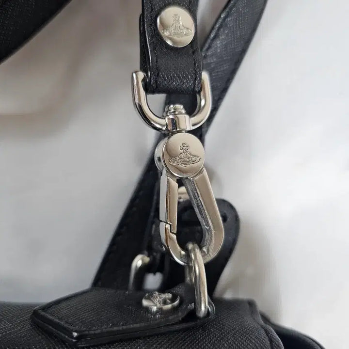[BUNJANG] Vivienne Westwood Victoria Bag / 비비안웨스트우드빅토리아백
