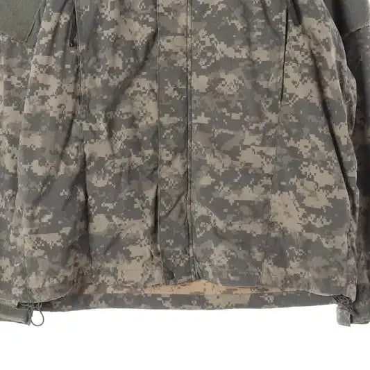 [BUNJANG] US Military GEN3 ECWCS Softshell Jacket / GEN3 ECWCS 미군 소프트쉘 자켓