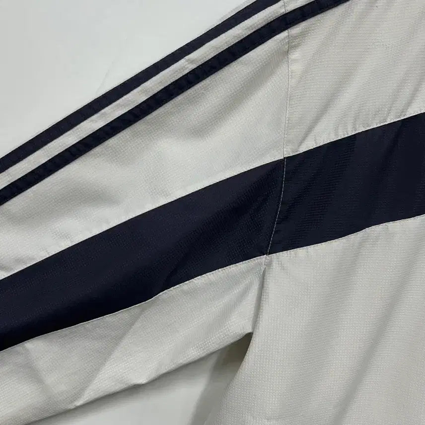 [BUNJANG] Adidas Tri-Stripe Track Jacket / [100] 아디다스 삼선로고 흰검 트랙 바람막이 집업 자켓