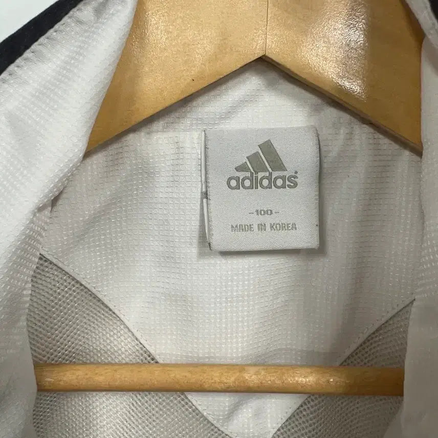 [BUNJANG] Adidas Tri-Stripe Track Jacket / [100] 아디다스 삼선로고 흰검 트랙 바람막이 집업 자켓