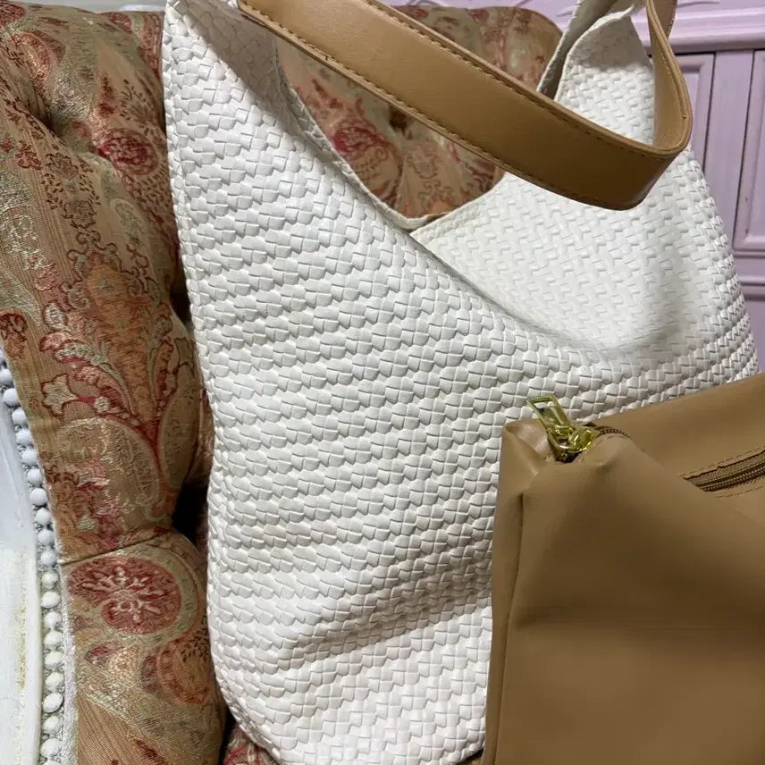 [BUNJANG] White Woven Straw Bag &amp; Beige Clutch / 화이트 엮음 스트로우백 &amp; 베이지 클러치