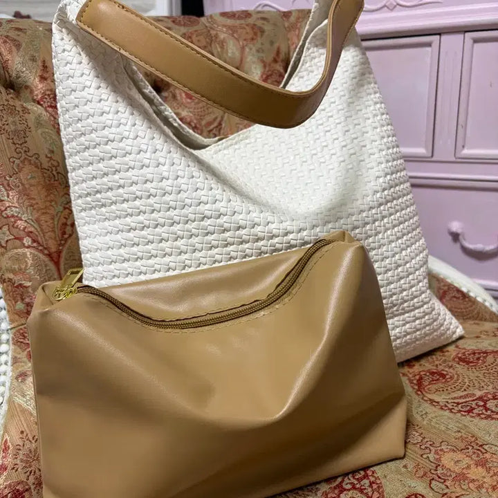 [BUNJANG] White Woven Straw Bag &amp; Beige Clutch / 화이트 엮음 스트로우백 &amp; 베이지 클러치