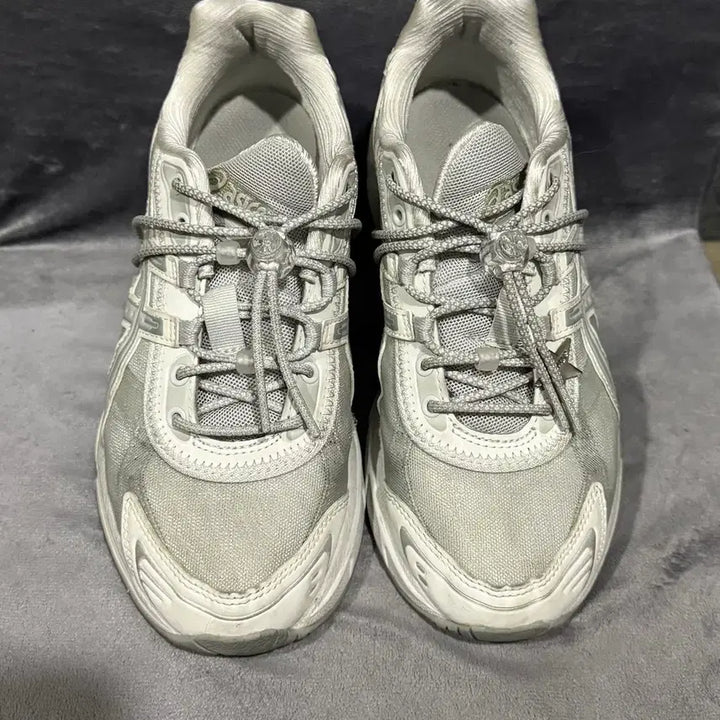 [BUNJANG] Asics Atmos OHOAS Gel-1130 RE Glacier Grey/Pure Silver Sneakers / 아식스 X 아트모스 X 오호스 젤-1130 RE 글레시어 그레이/퓨어실버