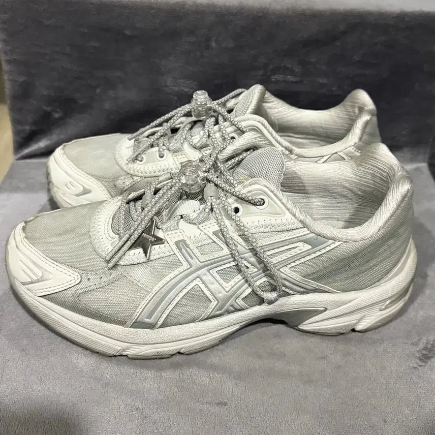 [BUNJANG] Asics Atmos OHOAS Gel-1130 RE Glacier Grey/Pure Silver Sneakers / 아식스 X 아트모스 X 오호스 젤-1130 RE 글레시어 그레이/퓨어실버