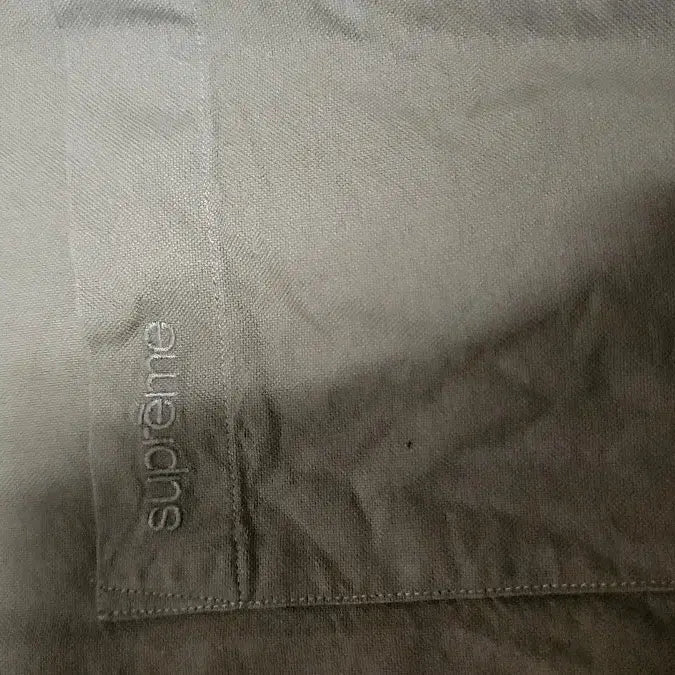 [BUNJANG] Supreme Khaki Short-Sleeve Shirt / 슈프림 카키색 반팔 셔츠