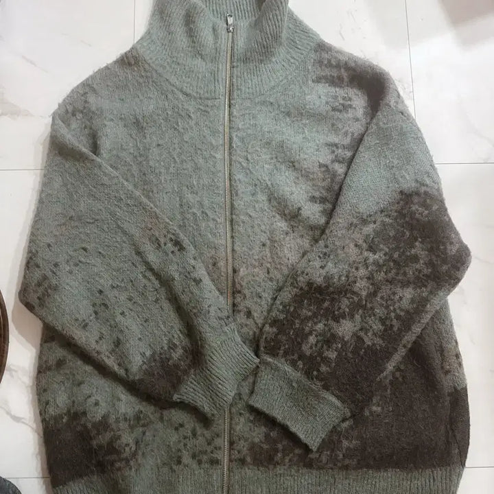 [BUNJANG] Hare Abstract Mohair Cardigan / Hare 앱스트렉트 모헤어 가디건