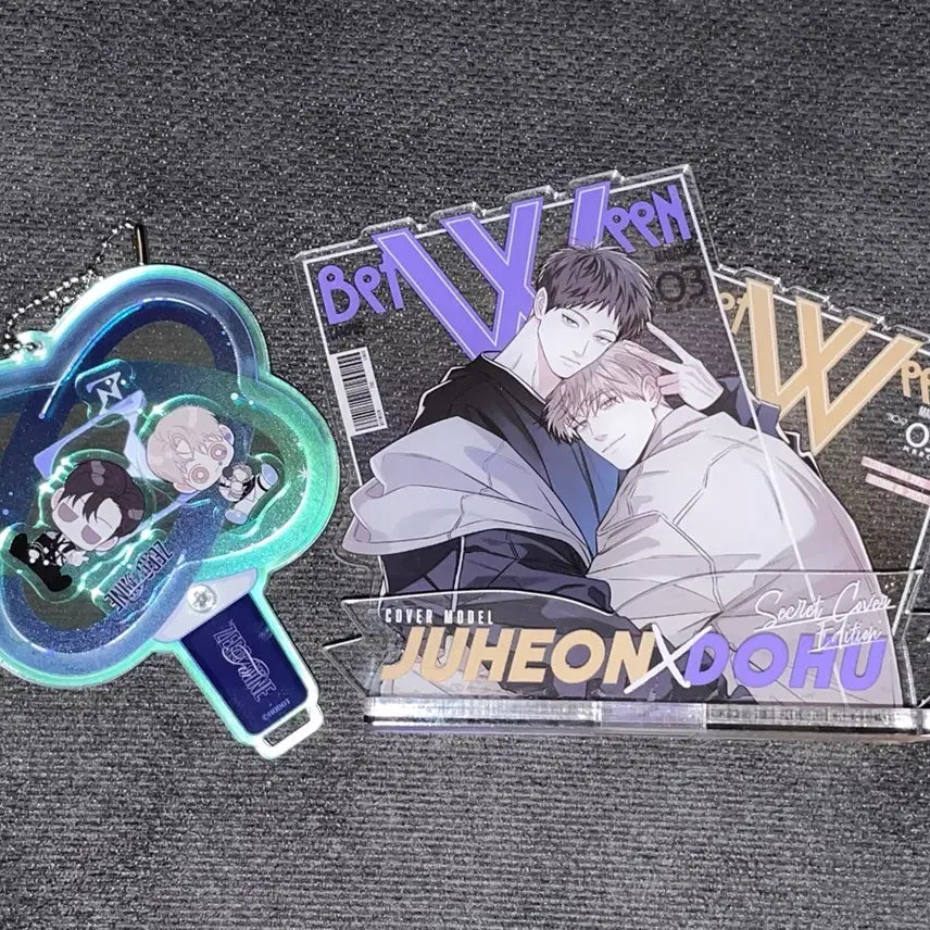 [BUNJANG] MONSTA X Jooheon &amp; Hyungwon Acrylic Keyring &amp; Stand / 공과사는구분해 공사구 주헌 도후 아크릴 키링 아크릴 스탠드