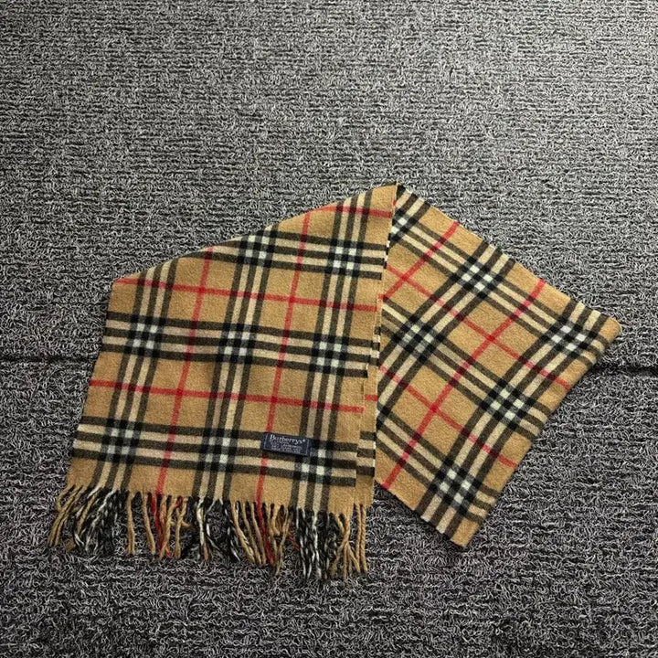 [BUNJANG] Burberry Archive Lambswool Nova Check Muffler / 버버리 아카이브 램스울 노바 체크 머플러 3371