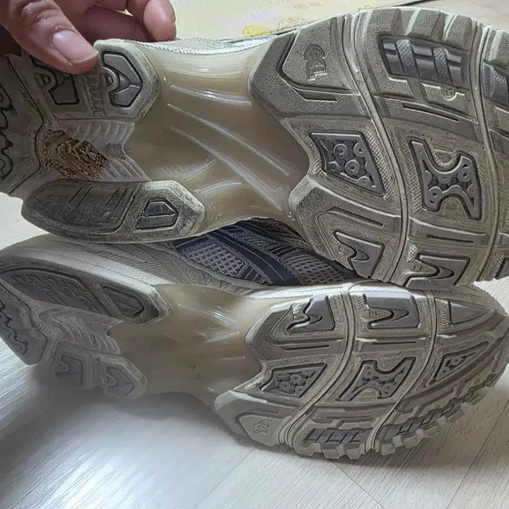 [BUNJANG] Asics Gel Kayano 14 Birch Clay Grey Running Shoes / 아식스 젤카야노 14 버치 클레이그레이 265