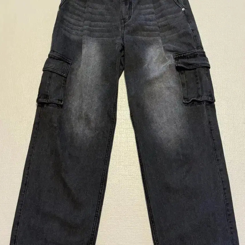 [BUNJANG] INSILENCE Wide Cargo Denim Pants Black / INSILENCE 와이드 카고 데님 흑청
