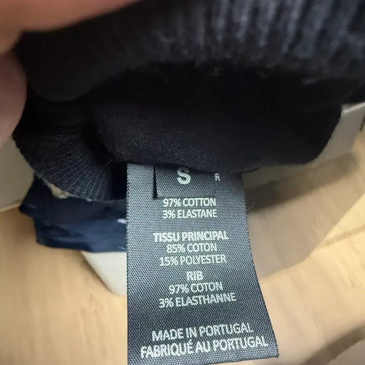[BUNJANG] Vetements Inside Out Hoodie Black / 베트멍 인사이드아웃 후드티